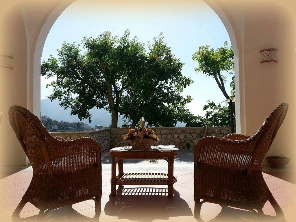 Portico Del Paradiso Скала Екстер'єр фото