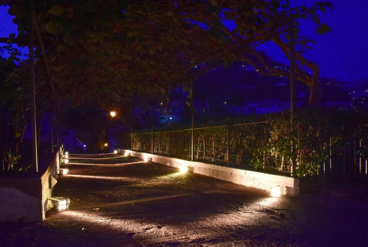 Portico Del Paradiso Скала Екстер'єр фото